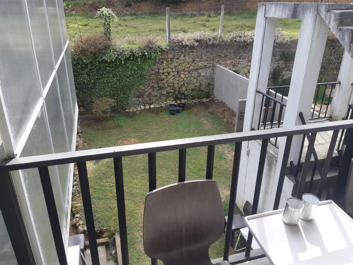 נוארה אליה Siril Guesthouse Hostel מראה חיצוני תמונה
