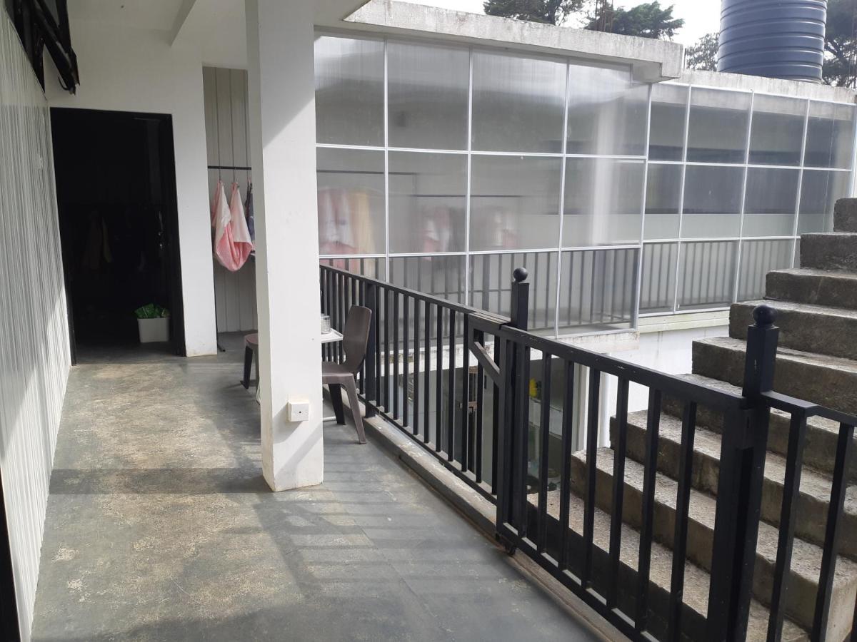 נוארה אליה Siril Guesthouse Hostel מראה חיצוני תמונה