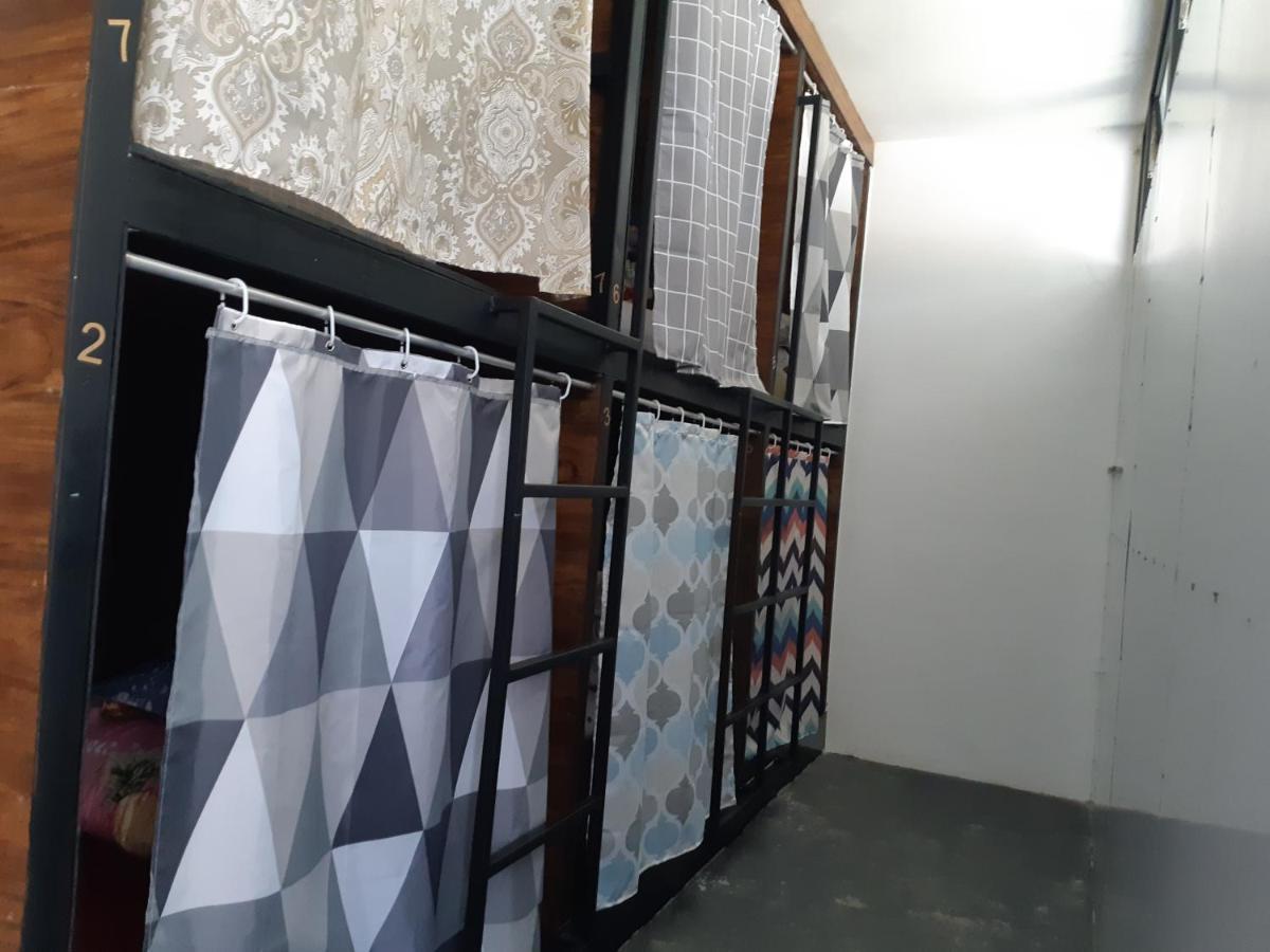 נוארה אליה Siril Guesthouse Hostel מראה חיצוני תמונה